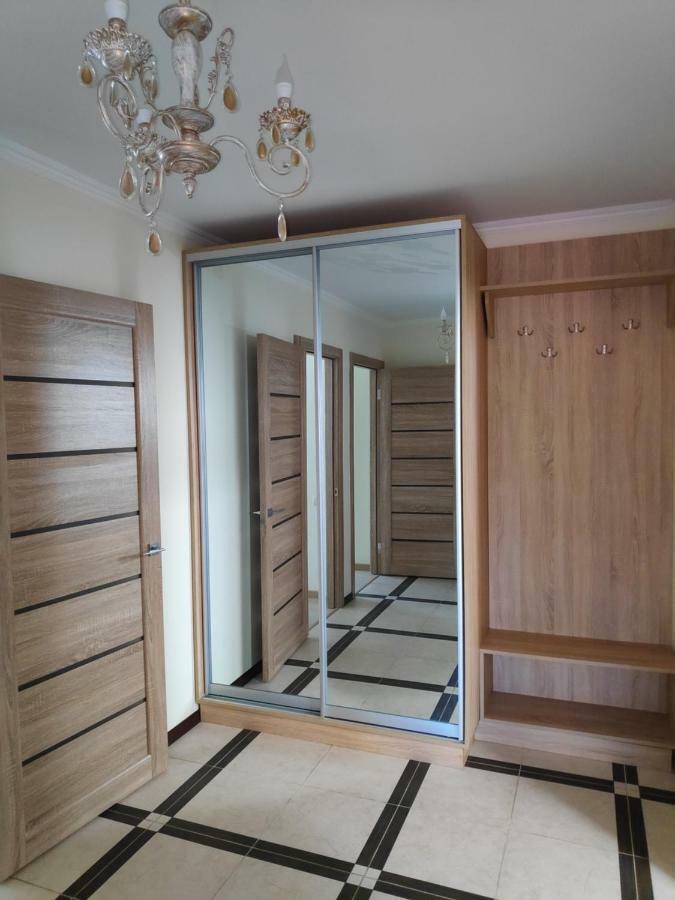 Chiernomorskie Apartamenty Odessa Exteriör bild